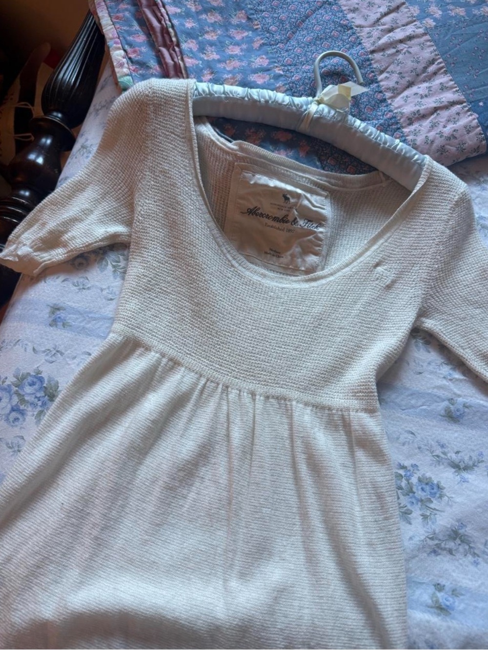 2000s Abercrombie and Fitch babydoll - Picture 2 of 3